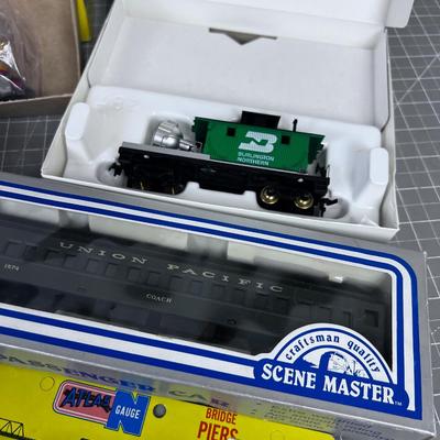 Train Cars and Parts