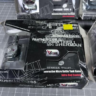Micro Battle Tanks, New in the Package