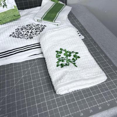 Hand Towels, Wash Clothes NEW!