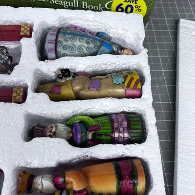 Country Nativity Set 10-Piece Resin 