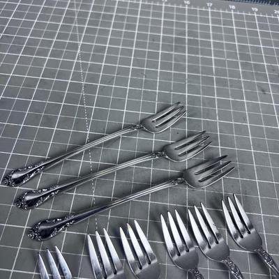 12 GORHAM Silver Plated Sea Food Forks