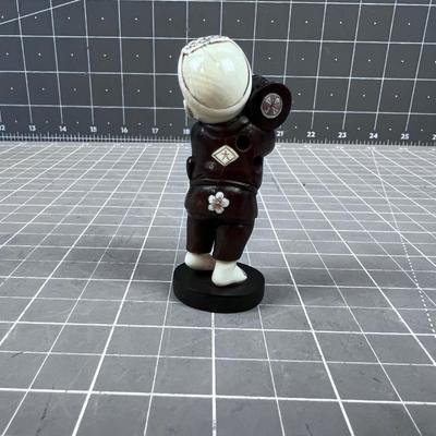 1 Asian NETSUKE BABY FIGURE in Rosewood and Bone 