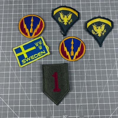 5 Military Patches 