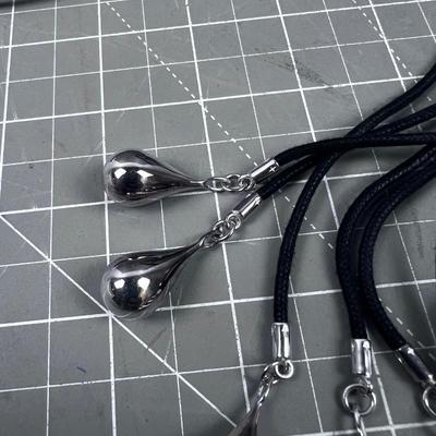 Sting Silky Black Bolero Necklace 