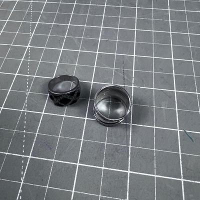 2 Silver Rings Both Size 6 