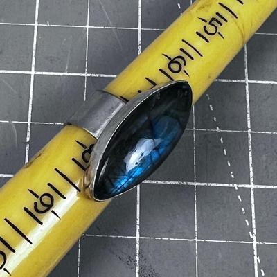 Size 7 Silver Laborite 