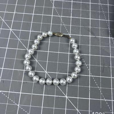 Real Pearl Bracelet with a 14K Clasp