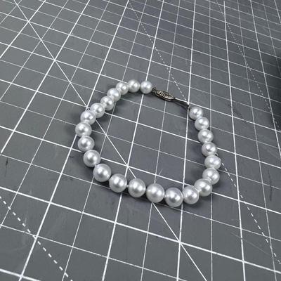 Real Pearl Bracelet with a 14K Clasp