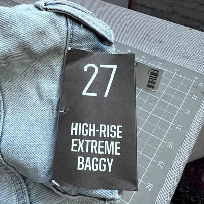 NEW Baggies URBAN OUTFITTERS and LEVI Boot Cut Women's Jeans