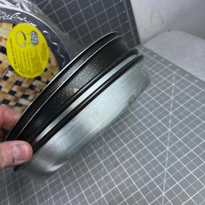 LOTS of Baking Pans 