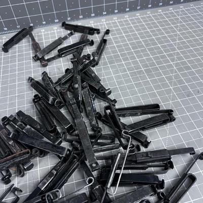U.S. Military ALICE Clips