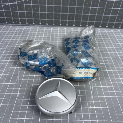 (3) 1980's Hub Covers 