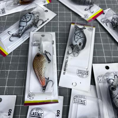 Crank Bait Lures (12) 2 Varieties 