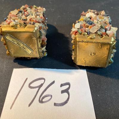 Vintage Rock Covered Salt n Pepper Shakers