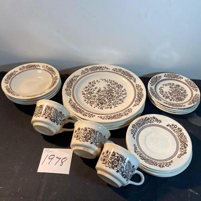 Royal China By Jeanette-Sussex