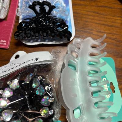 Hair clips & snaps