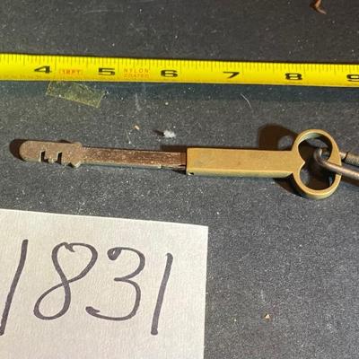 Key Lot