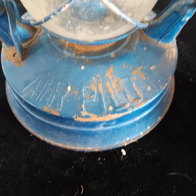 DIETZ NO 8 AIR PILOT KEROSENE LANTERN