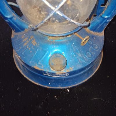DIETZ NO 8 AIR PILOT KEROSENE LANTERN