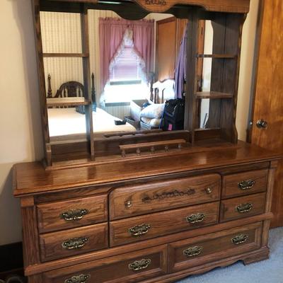 Broyhill, dresser and mirror