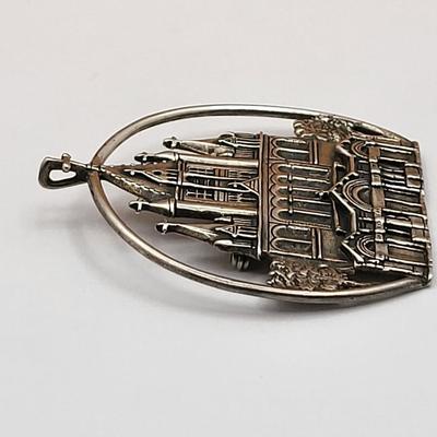 Vintage Sterling Religious Church Pendant or Brooch 16.8gr