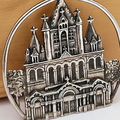 Vintage Sterling Religious Church Pendant or Brooch 16.8gr