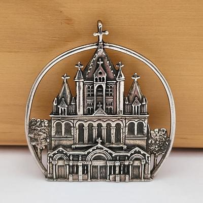 Vintage Sterling Religious Church Pendant or Brooch 16.8gr