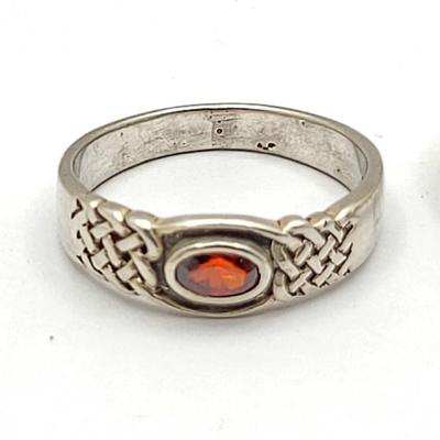 Two Sterling & Garnet Rings 8.3gr