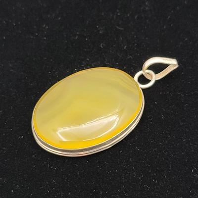 Yellow Agate Pendant 925