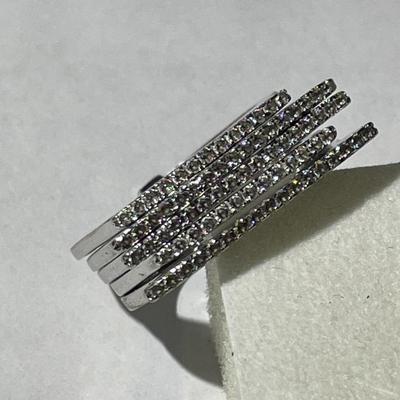 Vintage Sterling Silver 5-Shanks Attached CZ Ring 7.8 Grams TW Ring Size 5.5 in Good Preowned Condition.
