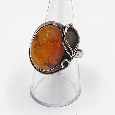 Handcrafted Sterling Silver Oval Baltic Amber Ring
