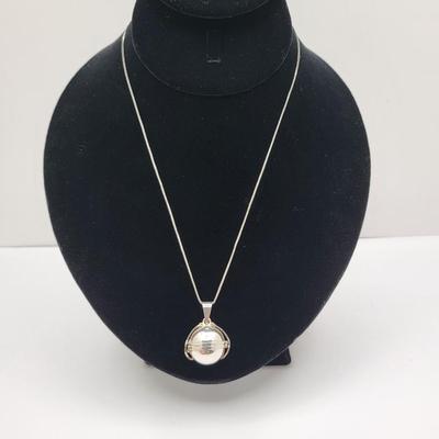 Unique Design Sterling Silver Ball Locket Necklace 13.9gr
