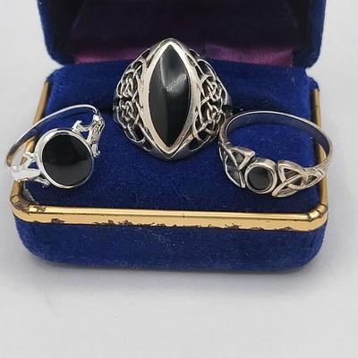 Sterling Silver & Onyx Rings Trio 9.4gr