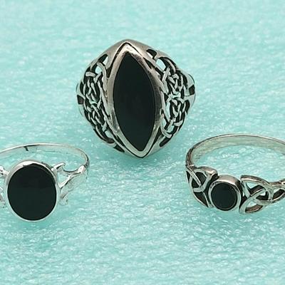 Sterling Silver & Onyx Rings Trio 9.4gr