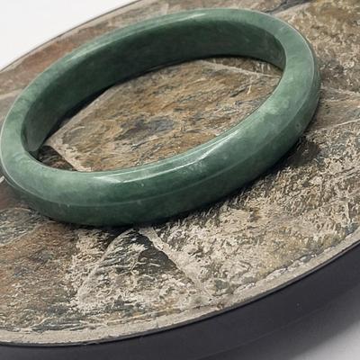 Green Quartz Stone Bangle