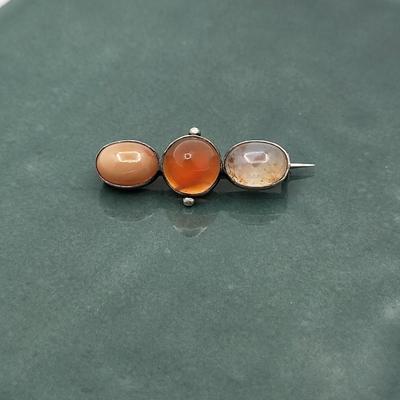 Antique Three Stone Agate Pin