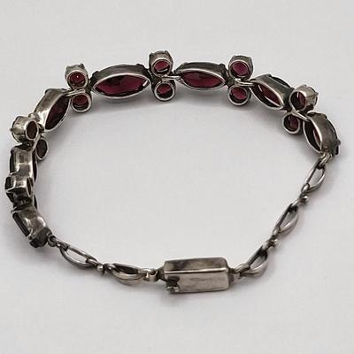 Garnets Galore - Necklace, Bracelet, Earrings 43.3gr