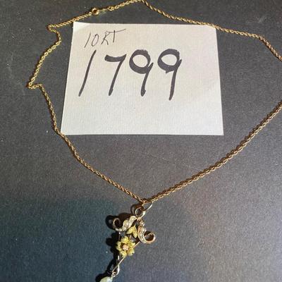 10 KT Gold Necklace