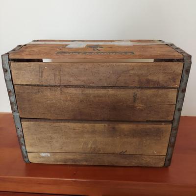 Sterling Dairy Products Wooden Crate (PC1-BBL)