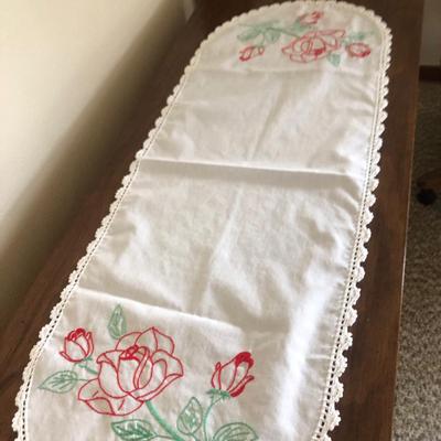 4 Table runners