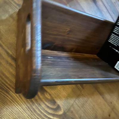 TABLETOP BOOK STAND, PAPERBACK BOOK LOT