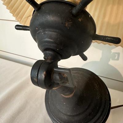 NAUTICAL SHIP WHEEL WALL MOUNT LAMP