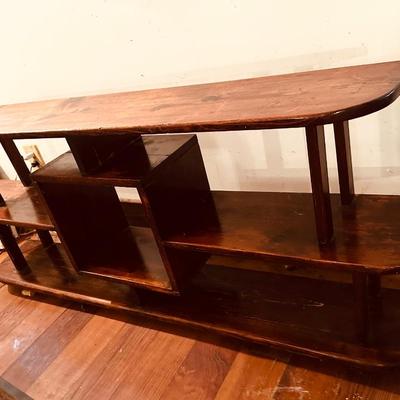 PINE BOOKSHELF