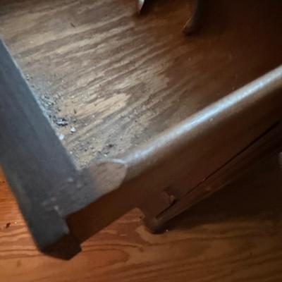 LEATHER TOP PROJECT DESK