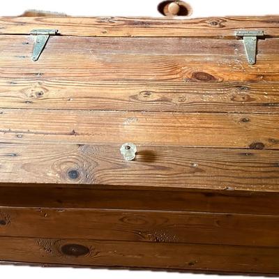 WOOD STORAGE BOX