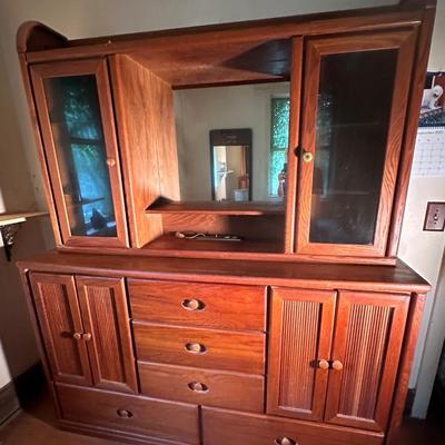 MODERN WOOD DRESSER