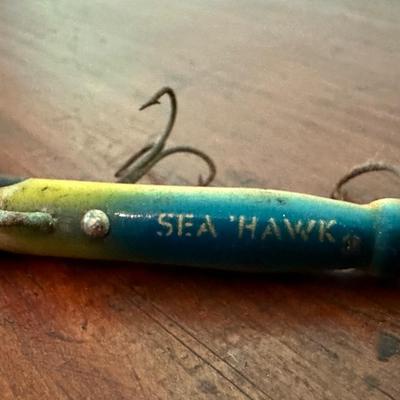 VINTAGE PORTER PEARL SEA HAWK FISHING LURE LOT
