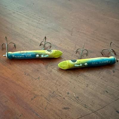VINTAGE PORTER PEARL SEA HAWK FISHING LURE LOT