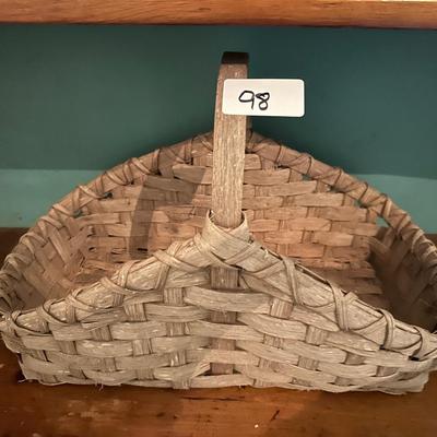 VINTAGE HANDWOVEN SPLIT OAK BASKET McWillie
