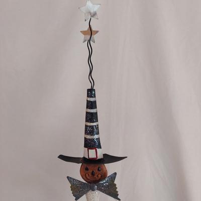 Metal Pumpkin Witch Halloween Decor (P-BBL)